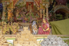 Govardhana_puja_2018-9-450x300